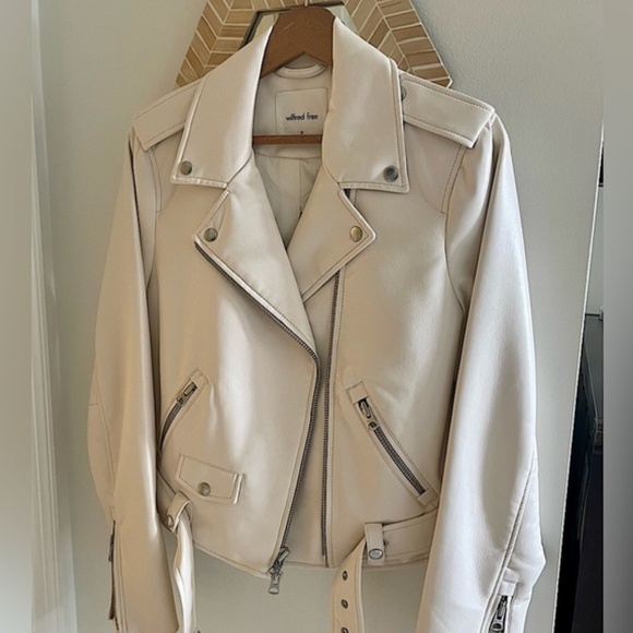 NWOT ARITZIA WILFRED FAUX LEATHER MOTO JACKET in BIRCH / Size M - Picture 2 of 13